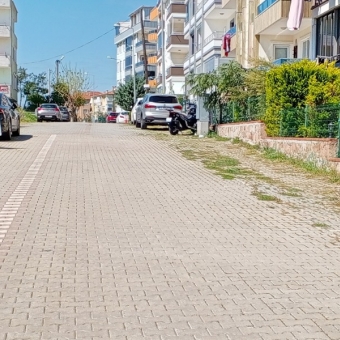 REPAL' den Sarımsaklı Merkezde 2+1 Eşyalı Site İçinde Satılık Daire.
