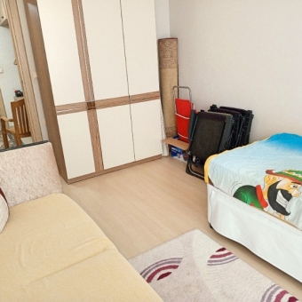 REPAL' den Sarımsaklı Merkezde 2+1 Eşyalı Site İçinde Satılık Daire.