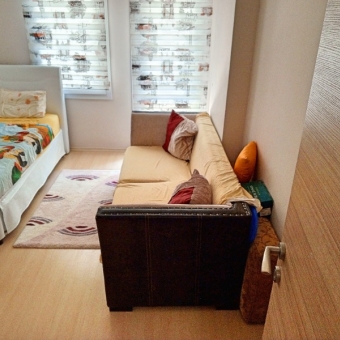 REPAL' den Sarımsaklı Merkezde 2+1 Eşyalı Site İçinde Satılık Daire.
