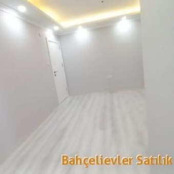 Bahçelievler  Siyavuşpaşa Satılık sıfır 2+1 ara kat daire.