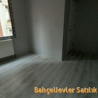 Bahçelievler  Siyavuşpaşa Satılık sıfır 2+1 ara kat daire.