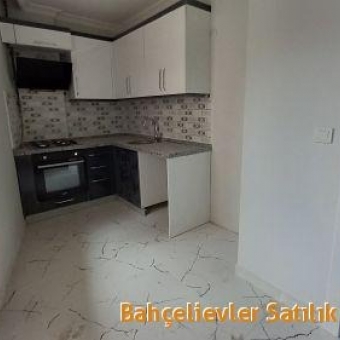 Bahçelievler  Soğanlı satılık sıfır 2+1 fırsat daire.