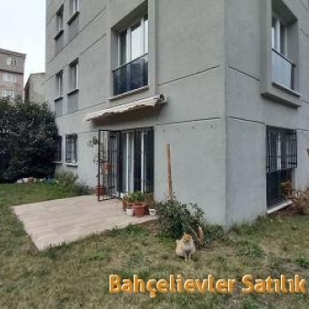 Bağcılar Güneşli site içinde 2+1 muhteşem satılık daire.