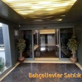 Bağcılar Güneşli site içinde 2+1 muhteşem satılık daire.