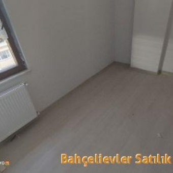 Bahçelievler  feritselimpaşa cad. satılık sıfır 4+1 dubleks daire.