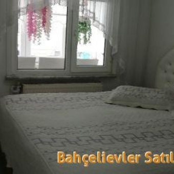 Bahçelievler  Soğanlı satılık 2+1 ara kat fırsat daire.