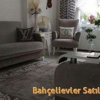 Bahçelievler  Soğanlı satılık 2+1 ara kat fırsat daire.