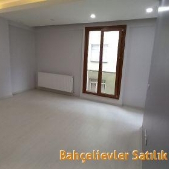 Bahçelievler  Zafer mah. Satılık sıfır 1+1 ara kat yeni daire.