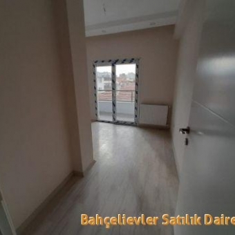 Bahçelievler  Hürriyet mah. Satılık sıfır 5+2 süper dubleks daire.