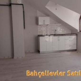 Bahçelievler  Yenibosna satılık sıfır 4+1 dubleks daire.